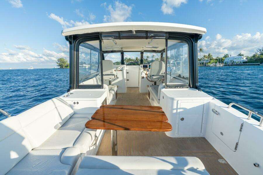 In stock 2026 MJM 3 053 38ft MJM Yacht For Sale