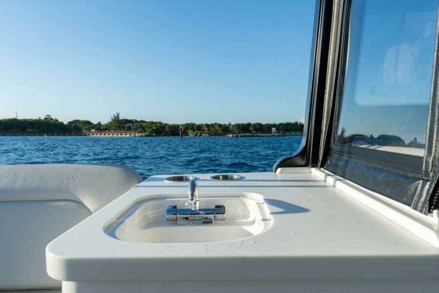 In stock 2026 MJM 3 053 38ft MJM Yacht For Sale