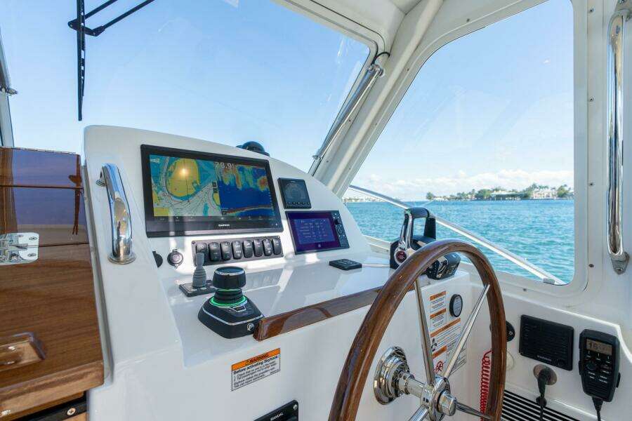 In Stock 2025 MJM 35 064 38ft MJM Yacht For Sale