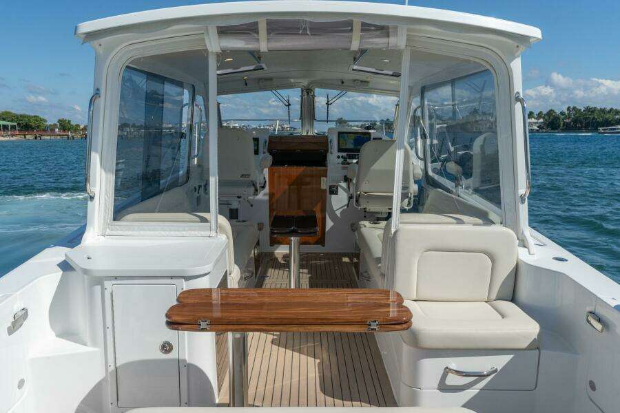 In Stock 2025 MJM 35 064 38ft MJM Yacht For Sale