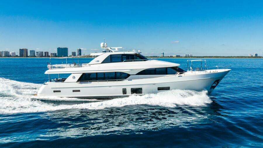 PALADIN 100ft Ocean Alexander Yacht For Sale
