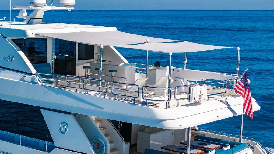 PALADIN 100ft Ocean Alexander Yacht For Sale