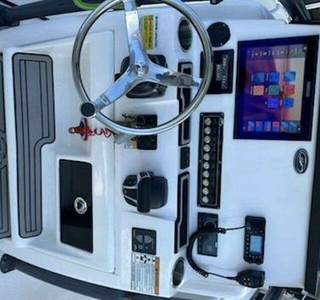 24ft Sea Fox Yacht For Sale