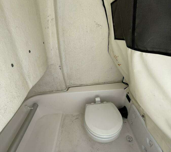 24ft Sea Fox Yacht For Sale