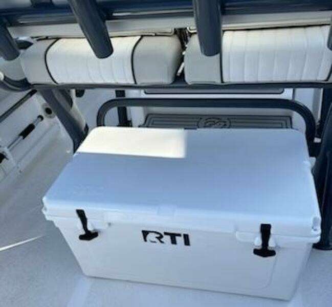 24ft Sea Fox Yacht For Sale