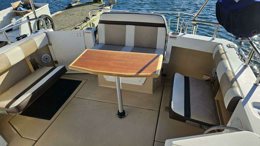 Free Range  28ft Cutwater Yacht For Sale