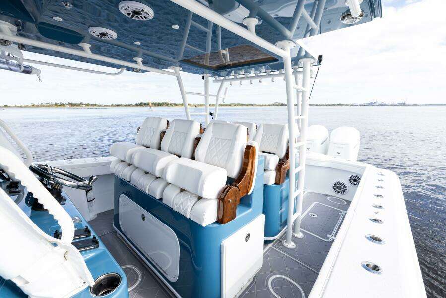 42ft Yellowfin Yacht For Sale