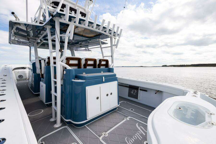 42ft Yellowfin Yacht For Sale