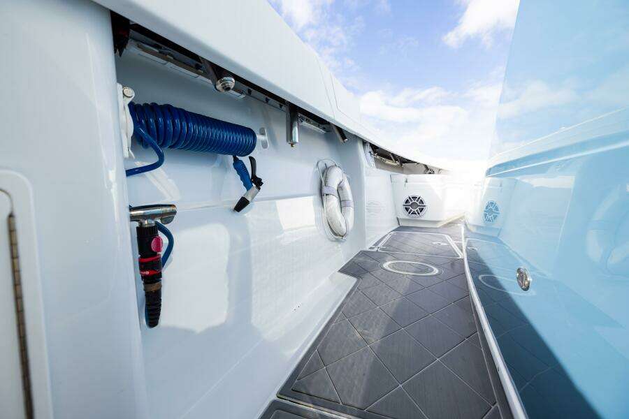 42ft Yellowfin Yacht For Sale