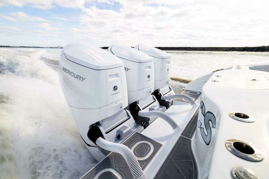 42ft Yellowfin Yacht For Sale