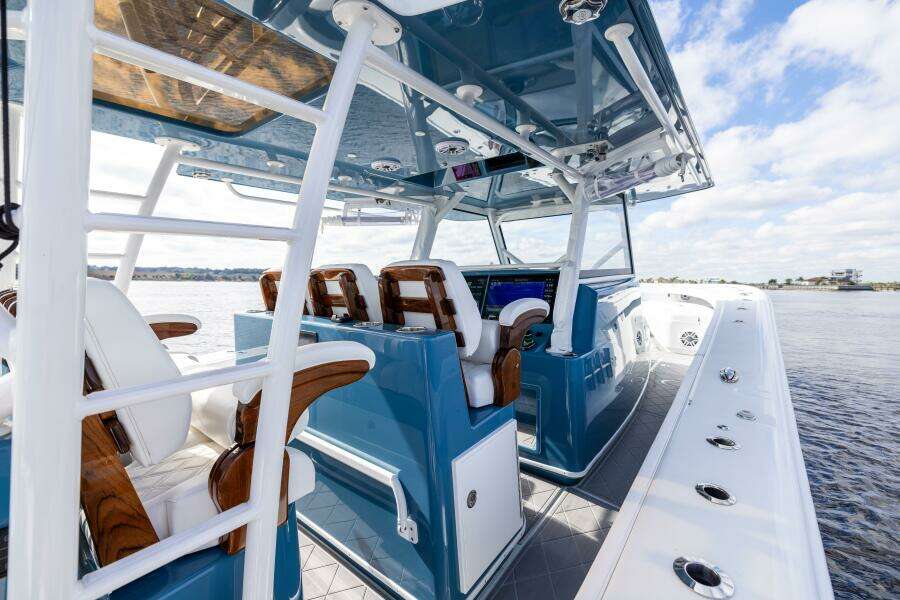 42ft Yellowfin Yacht For Sale