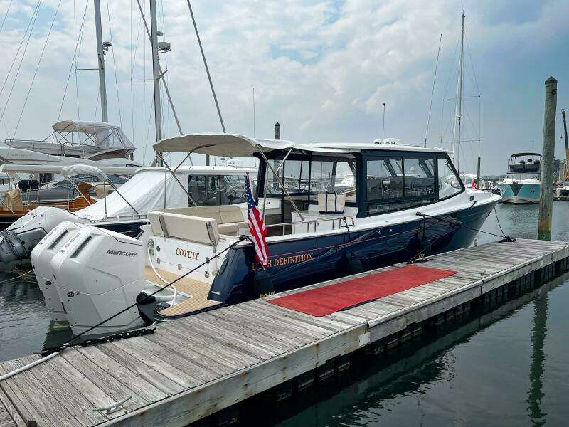 HIGH DEFINITION 47ft MJM Yacht For Sale