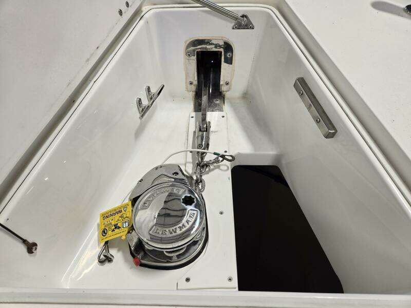 HIGH DEFINITION 47ft MJM Yacht For Sale