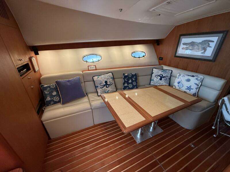 2004 Tiara Yachts 42 