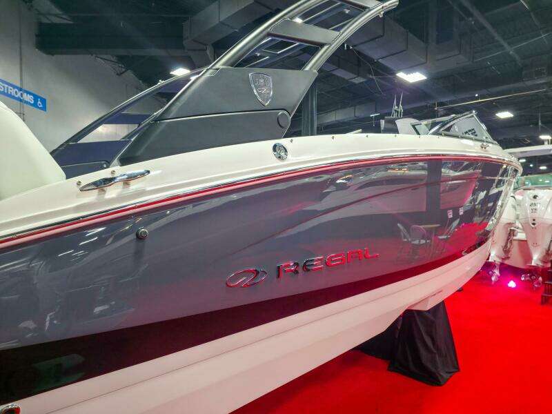 26ft Regal Yacht For Sale