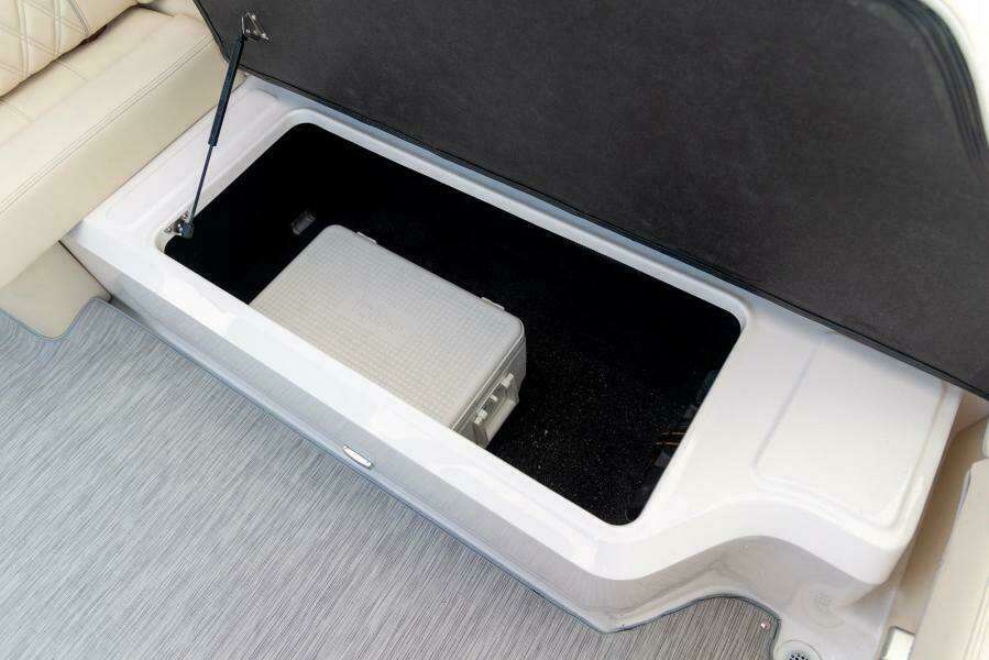 26ft Regal Yacht For Sale