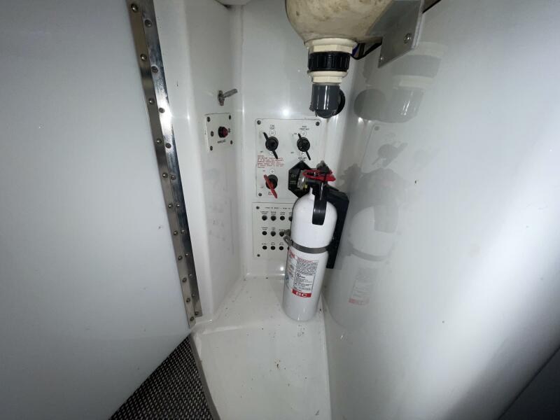 28' 2006 Formula 280 SS