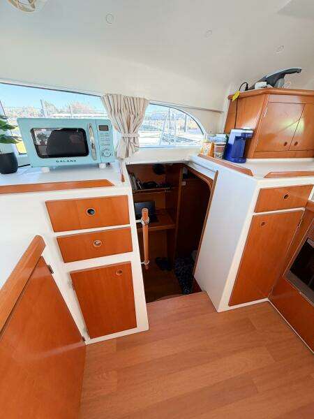 NO KA OI 38ft Lagoon Yacht For Sale