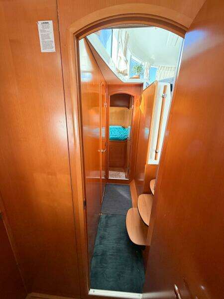 NO KA OI 38ft Lagoon Yacht For Sale