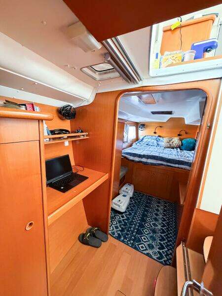 NO KA OI 38ft Lagoon Yacht For Sale