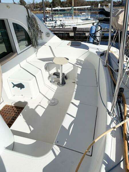 NO KA OI 38ft Lagoon Yacht For Sale