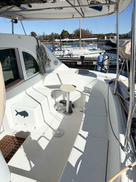 NO KA OI 38ft Lagoon Yacht For Sale