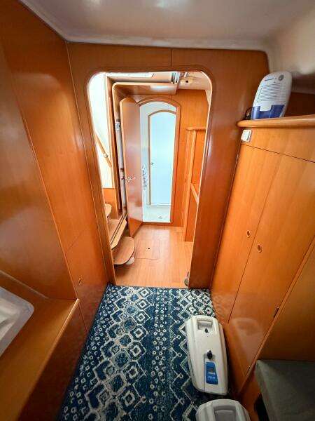 NO KA OI 38ft Lagoon Yacht For Sale