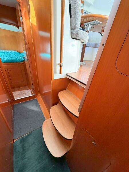 NO KA OI 38ft Lagoon Yacht For Sale