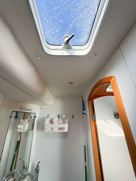 NO KA OI 38ft Lagoon Yacht For Sale