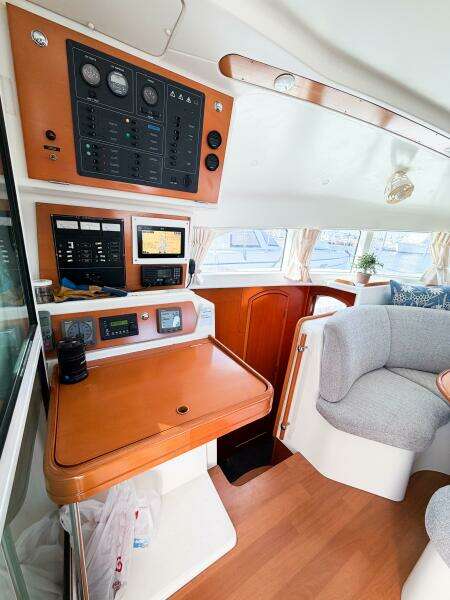 NO KA OI 38ft Lagoon Yacht For Sale