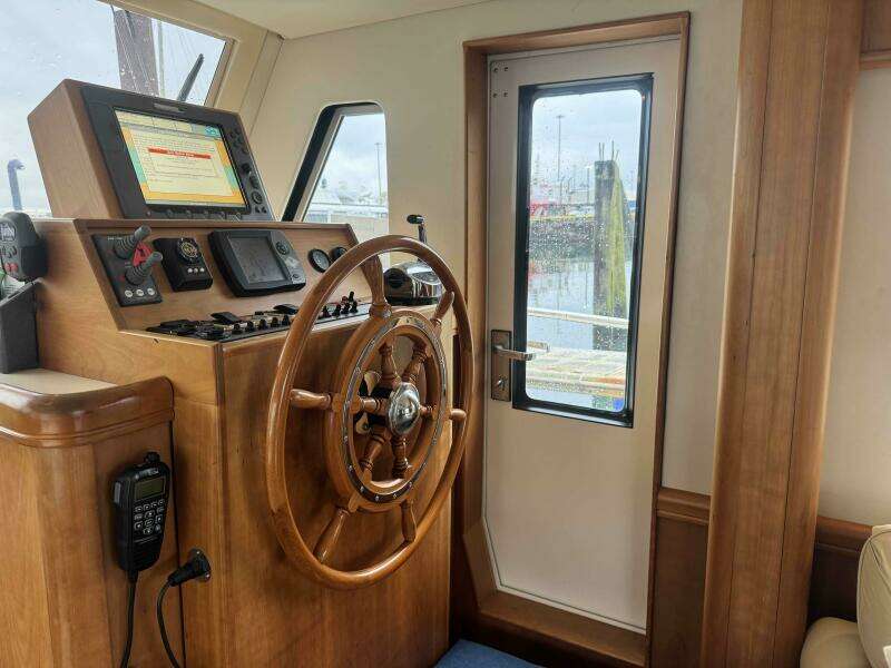 34ft Mainship Yacht For Sale