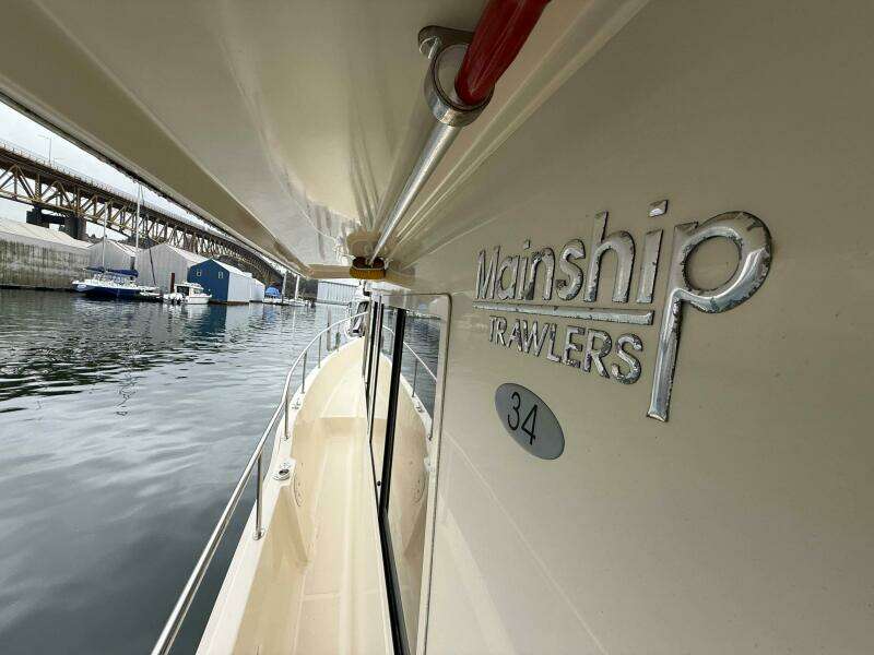 34ft Mainship Yacht For Sale