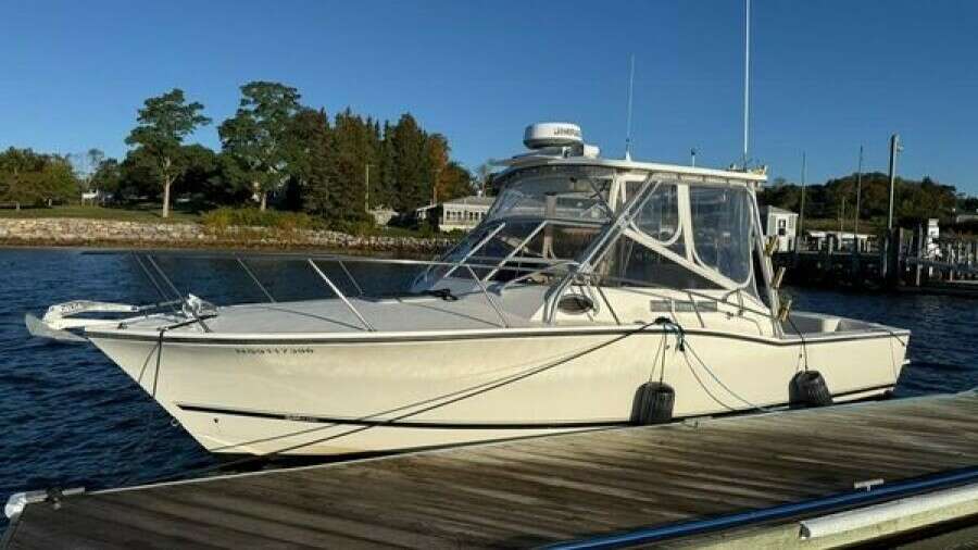 28ft Carolina Classic Yacht For Sale