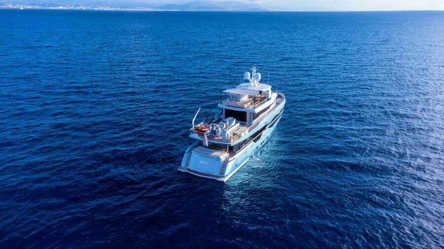 RAY 107ft Numarine Yacht For Sale