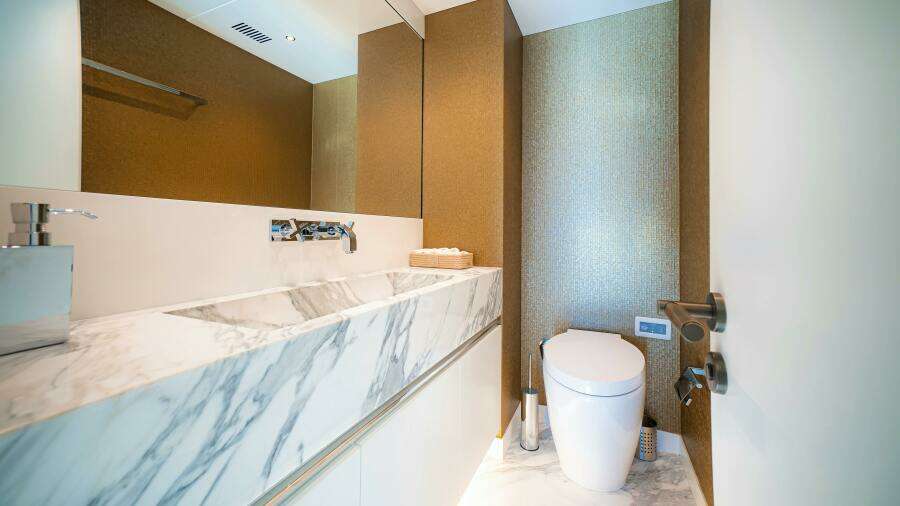 RAY 107ft Numarine Yacht For Sale