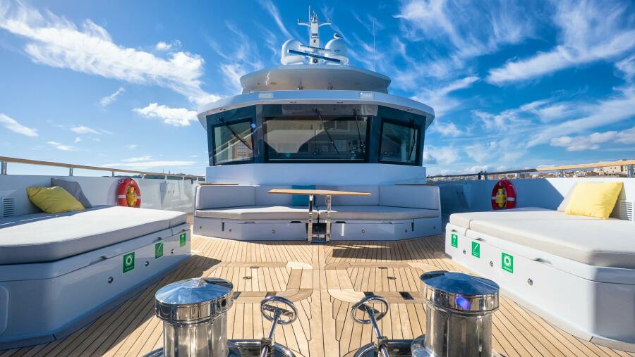 107' 2025 Numarine Numarine 32XP