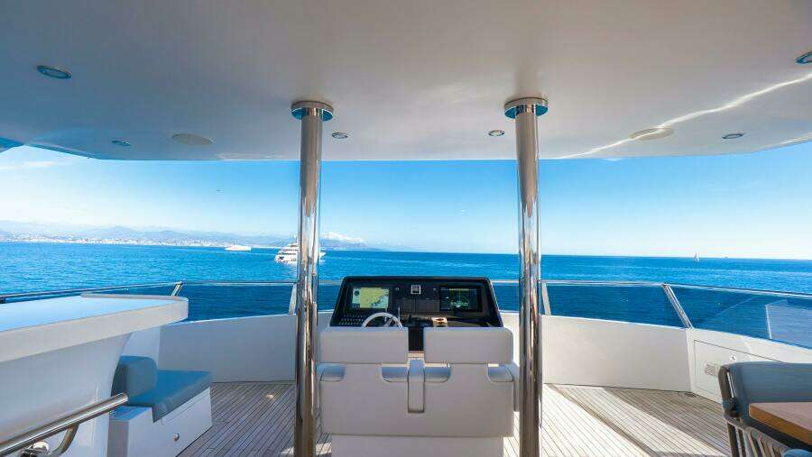 RAY 107ft Numarine Yacht For Sale