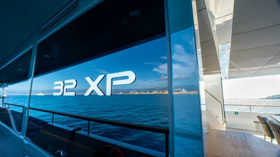 107' 2025 Numarine Numarine 32XP