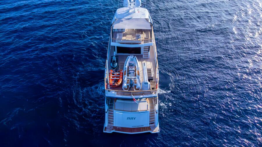 107' 2025 Numarine Numarine 32XP