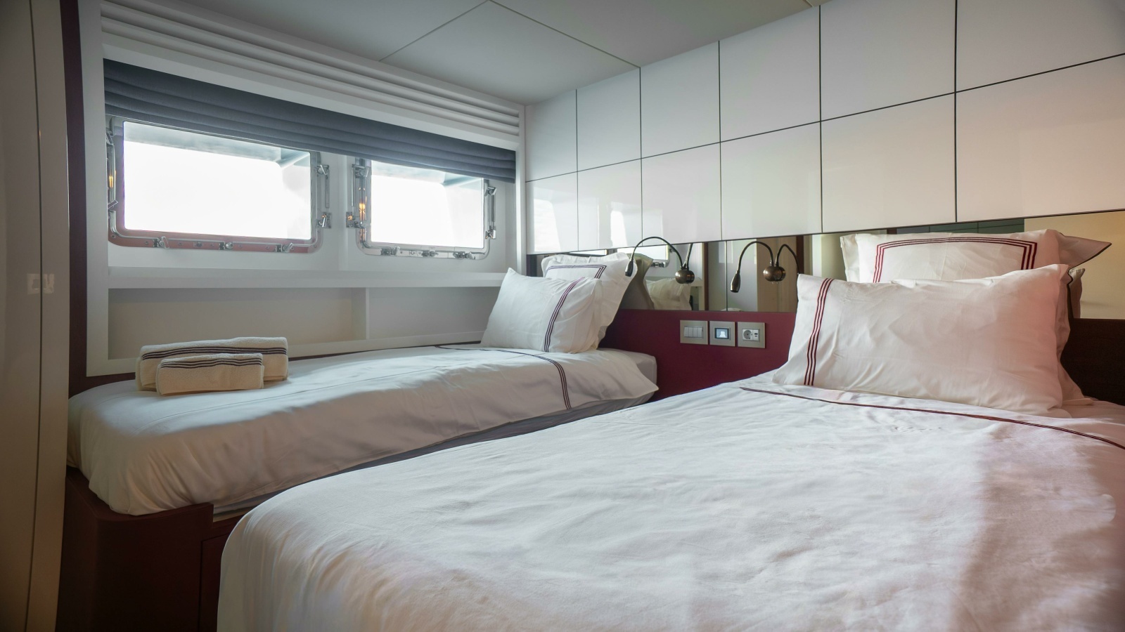 RAY 107ft Numarine Yacht For Sale