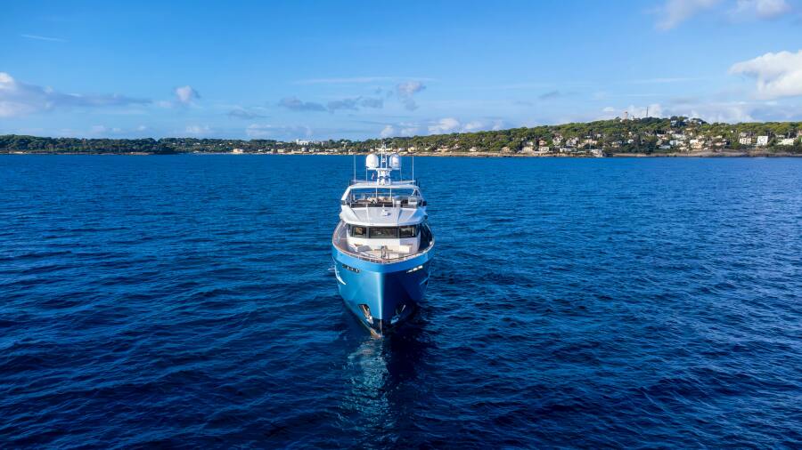 107' 2025 Numarine Numarine 32XP