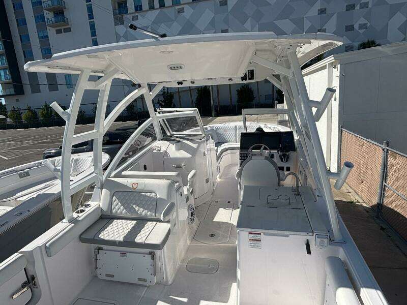 28ft Sea Fox Yacht For Sale