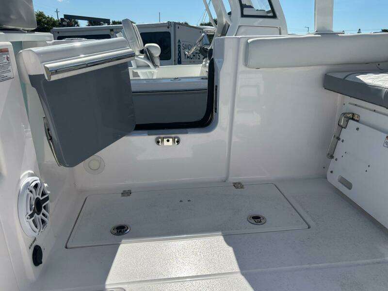 28ft Sea Fox Yacht For Sale