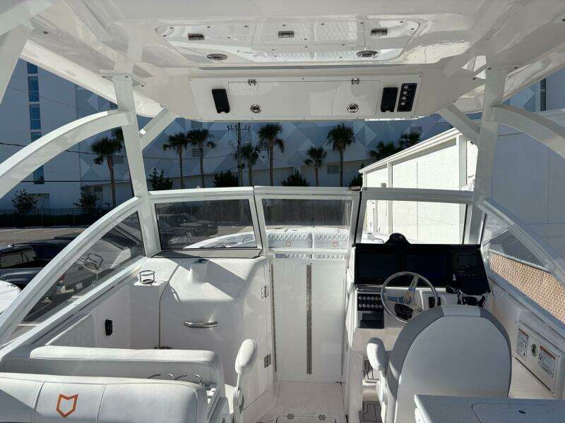 28ft Sea Fox Yacht For Sale