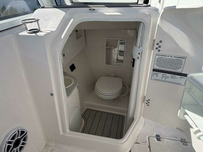 28ft Sea Fox Yacht For Sale