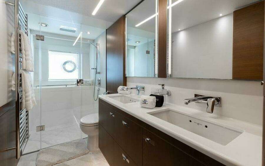 LADY LUCKEY 75ft Princess Yacht For Sale