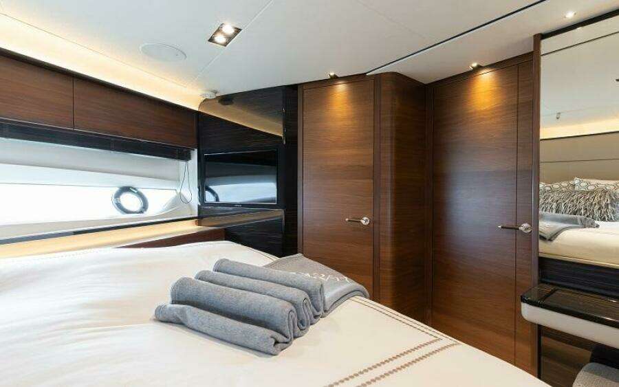 LADY LUCKEY 75ft Princess Yacht For Sale
