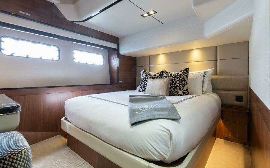 LADY LUCKEY 75ft Princess Yacht For Sale