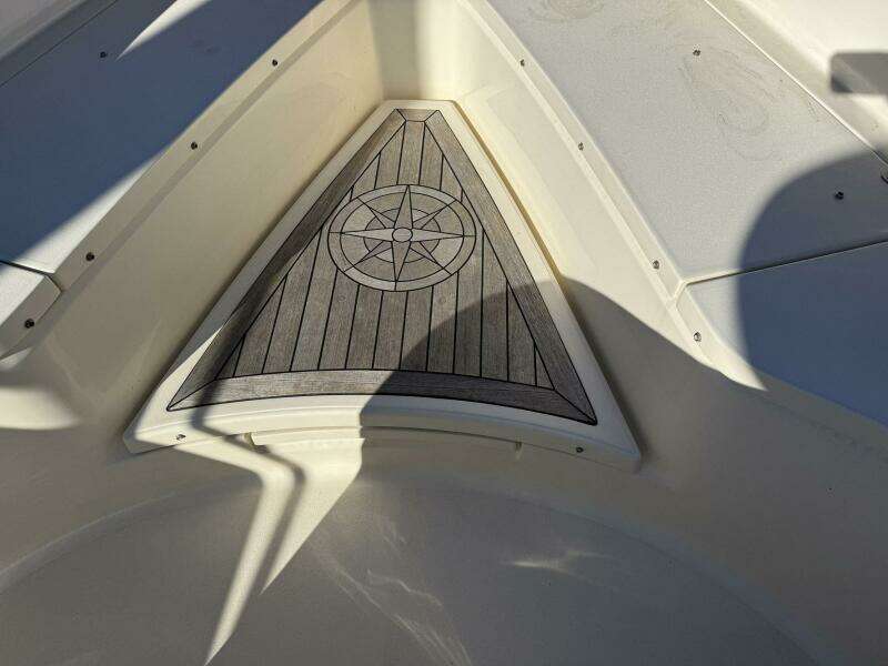 Electric Arc 35ft Scout Yacht For Sale