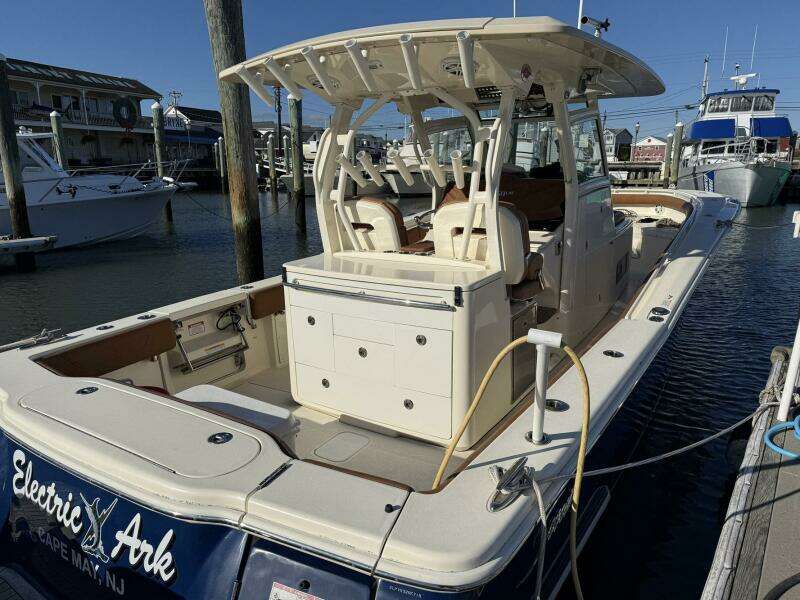 Electric Arc 35ft Scout Yacht For Sale